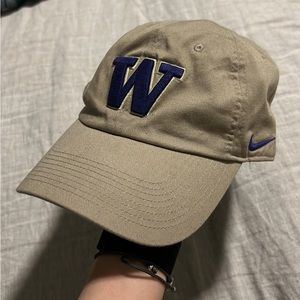 Nike Washington huskies dad hat